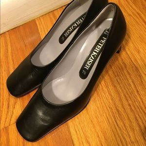 Peter Kaiser size 7.5 leather